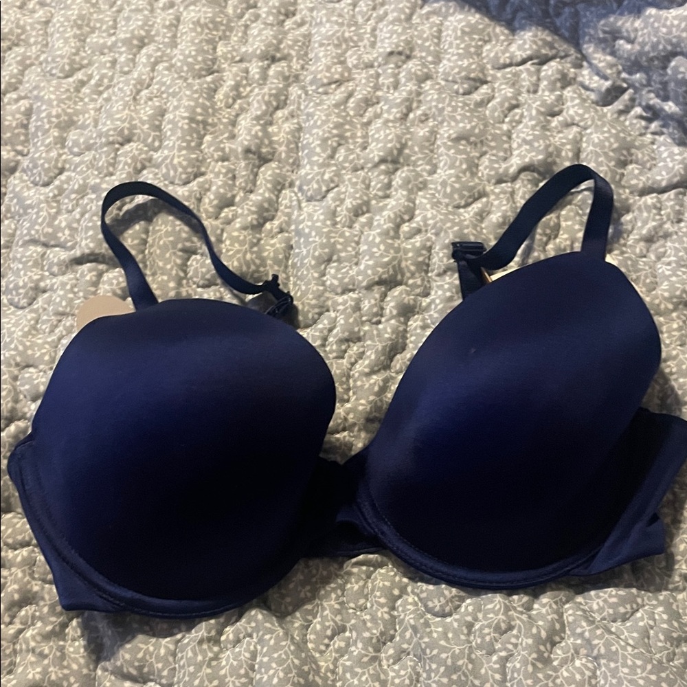 NWT b.tempt’d by Wacoal‎ Women's Future Foundation Contour Bra 953281 32DD